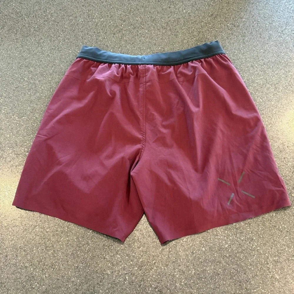 Ten Thousand Shorts Mens M Burgundy The Interval 7